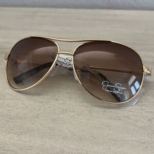 Jessica Simpson J106 GLD Aviator Sunglasses Gold Tone Brown Sunnies Shades